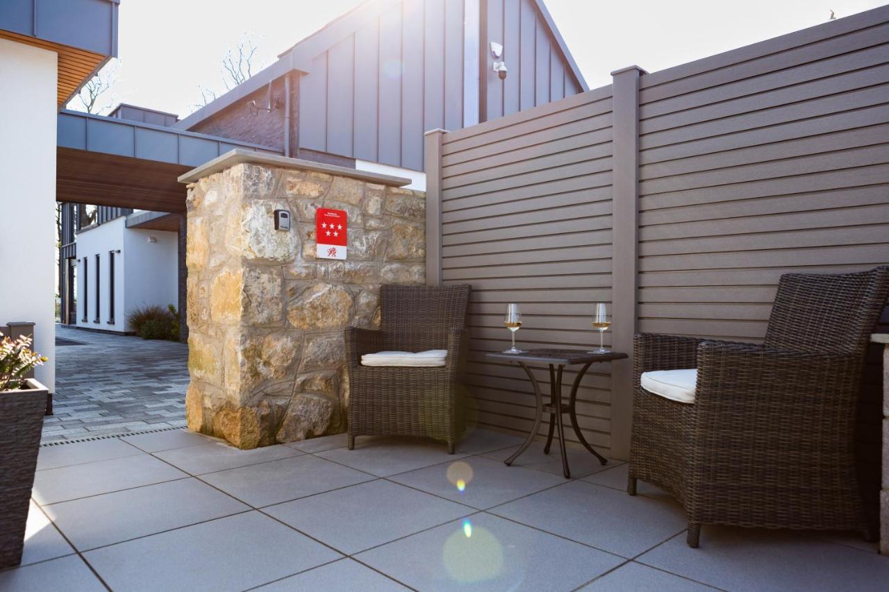 Dafarn Newydd Lodge Llangefni Exterior photo